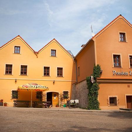 Penzion Zatisi Mikulov Exterior photo
