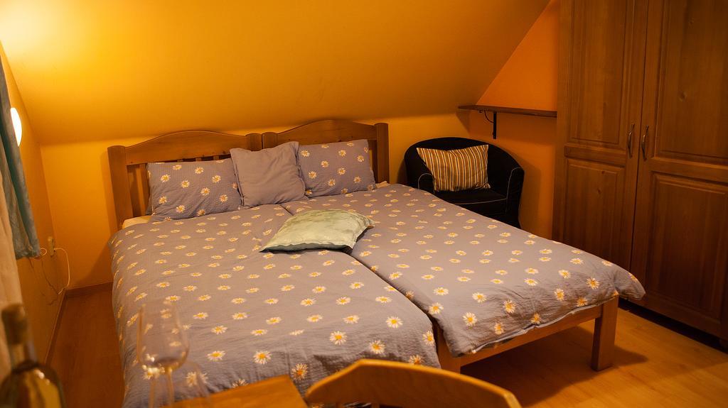 Penzion Zatisi Mikulov Room photo