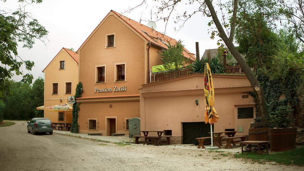 Penzion Zatisi Mikulov Exterior photo